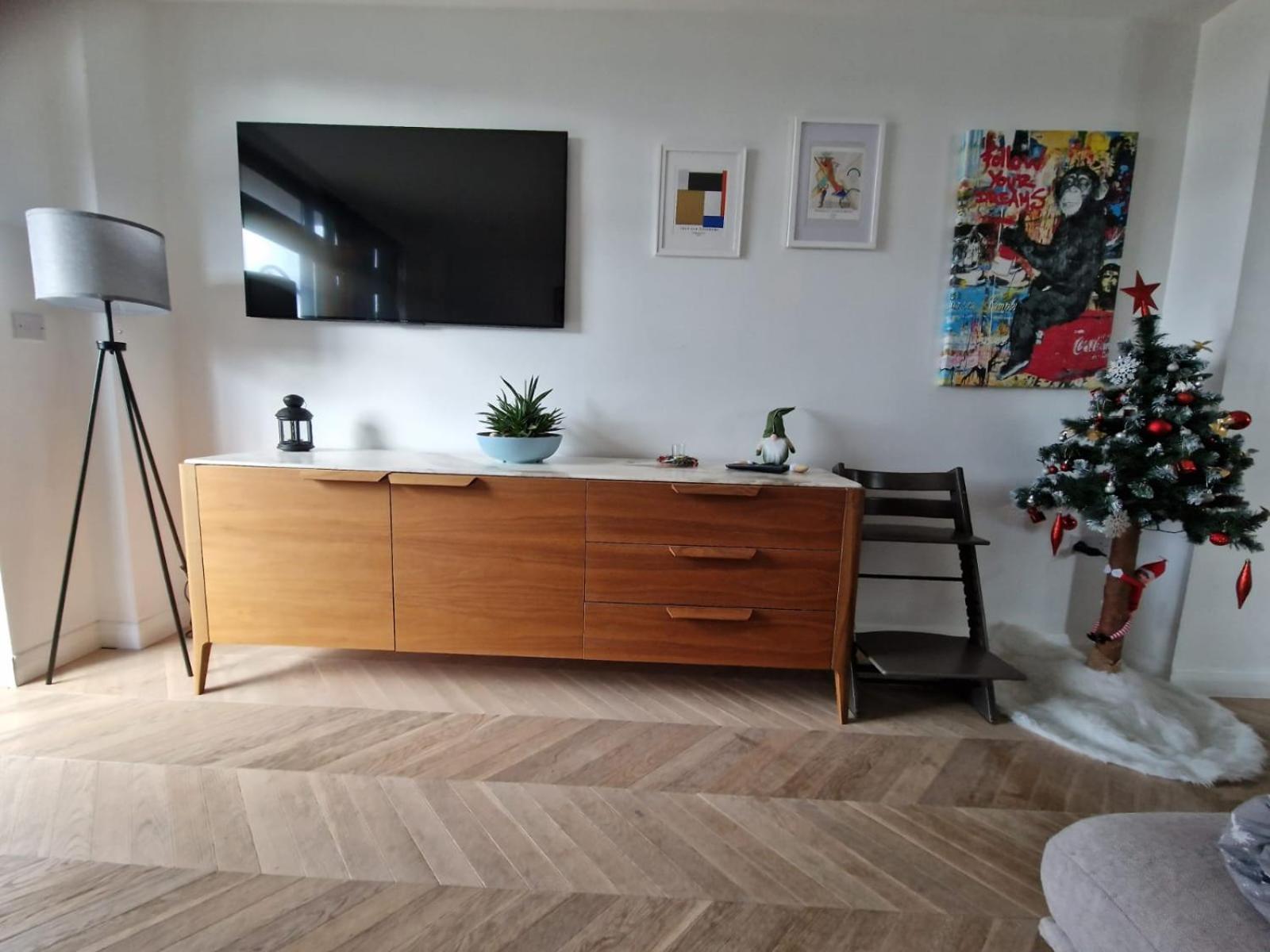 Cosy 1 Bedroom Apartment With Balcony Near Chiswick Лондон Экстерьер фото